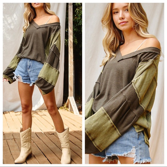 ShopEvelynne Tops - Unique Stone Wash V neck tunic top
